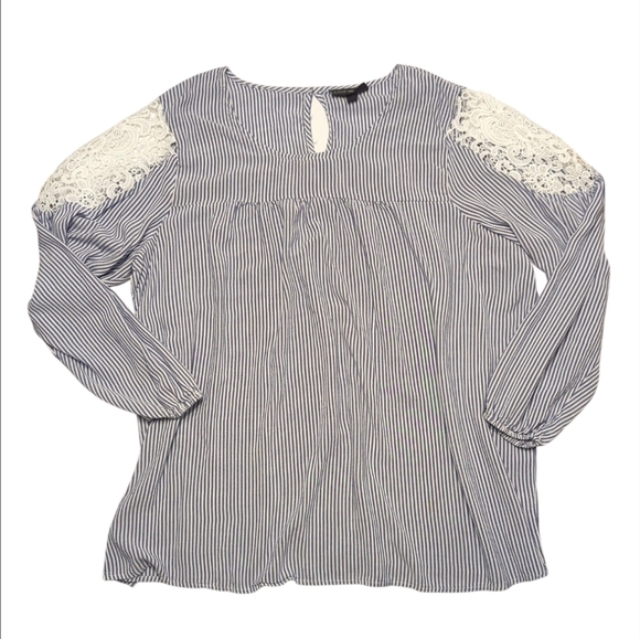 Lane Bryant Blue White Striped Lace Shoulder Long sleeve - Women's Size 22/24 - Picture 1 of 13